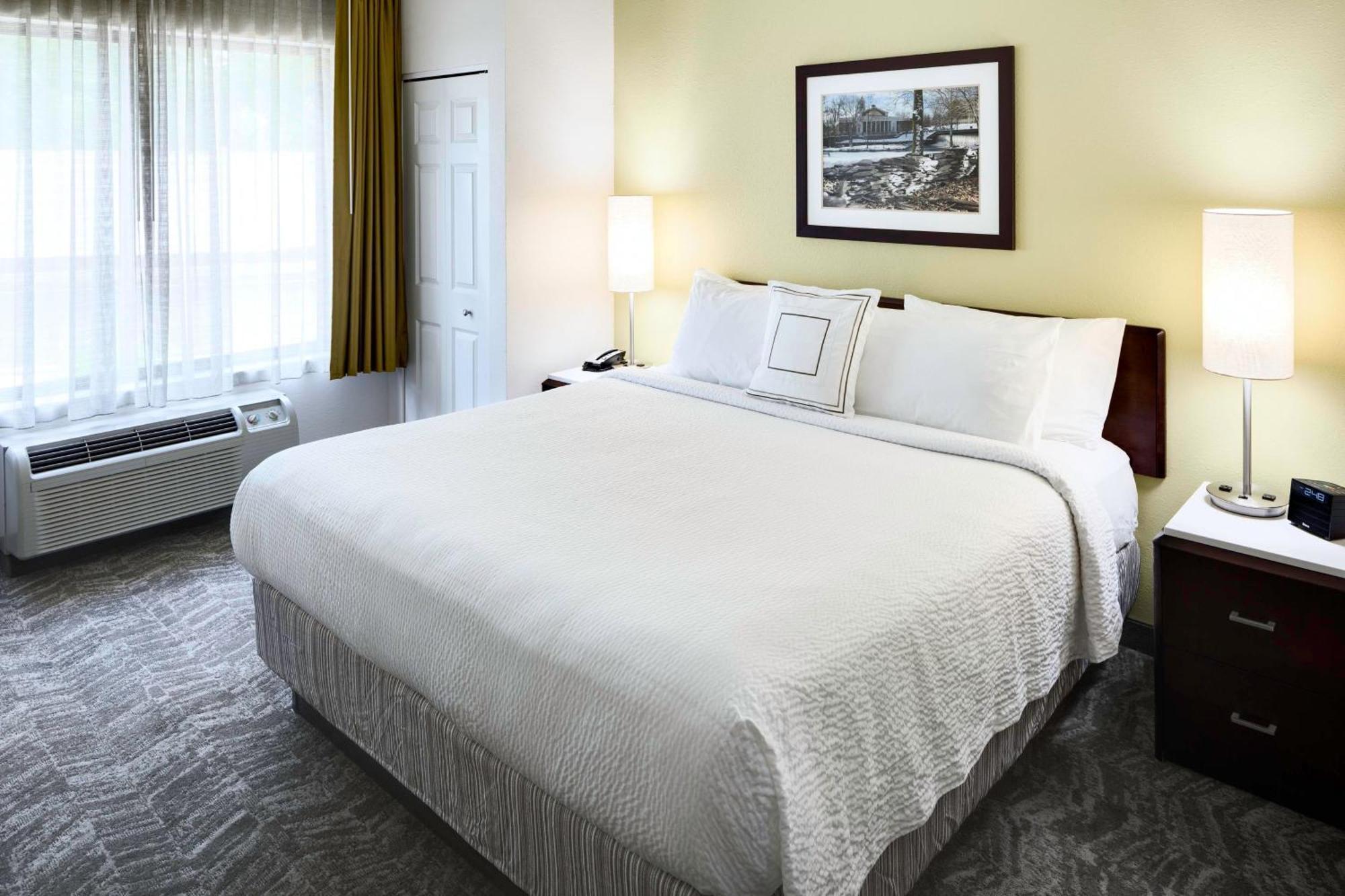 Springhill Suites Milford Extérieur photo