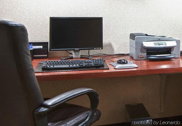 Springhill Suites Milford Extérieur photo