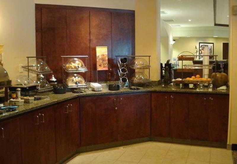Springhill Suites Milford Restaurant photo